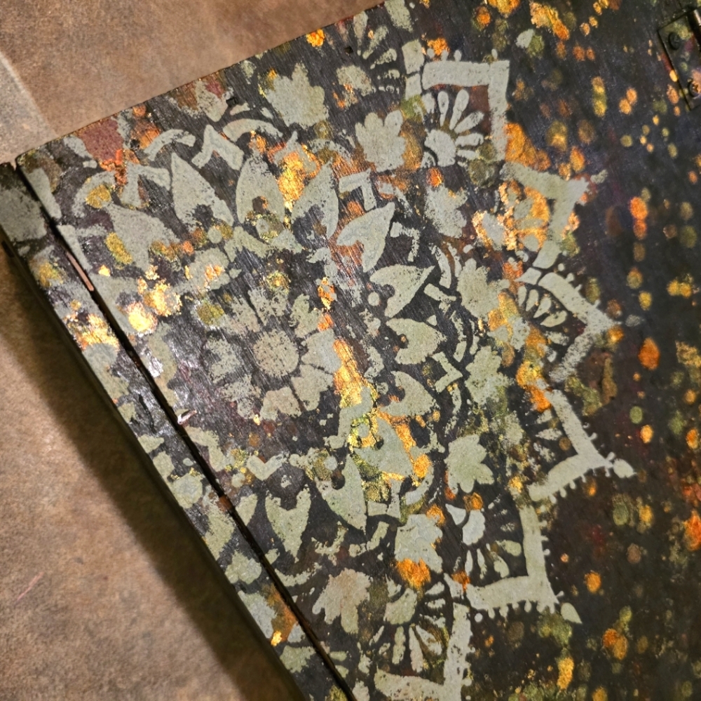 HANDCRAFTED Upcycled Wood Wine Box HANDPAINTED Barwear Travel Picnic Festival - Picture 13 of 17